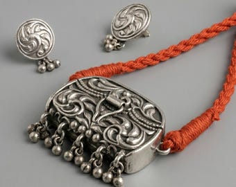 Silber Taweez Prayer Box Anhänger Halskette Set mit Ohrringe, Tribal Silber Amulett Medaillon, oxidiertes Silber Halsband, Geschenk für sie
