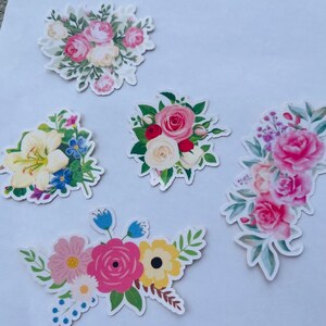FRETE GRÁTIS - Conjunto de 5 adesivos recortados - Flores