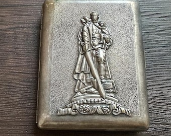 Vintage Soviet Cigarette Case • Warrior-Liberator Design • USSR Portsigar • Military Motif • Collectible Metal Case