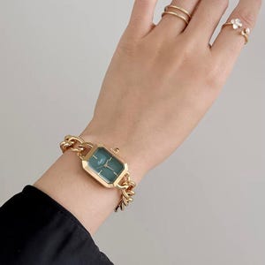 vintage inspired silver tone ladies watch | Dainty women&#39;s watch classic jewelry | Free Next-Day UK Delivery