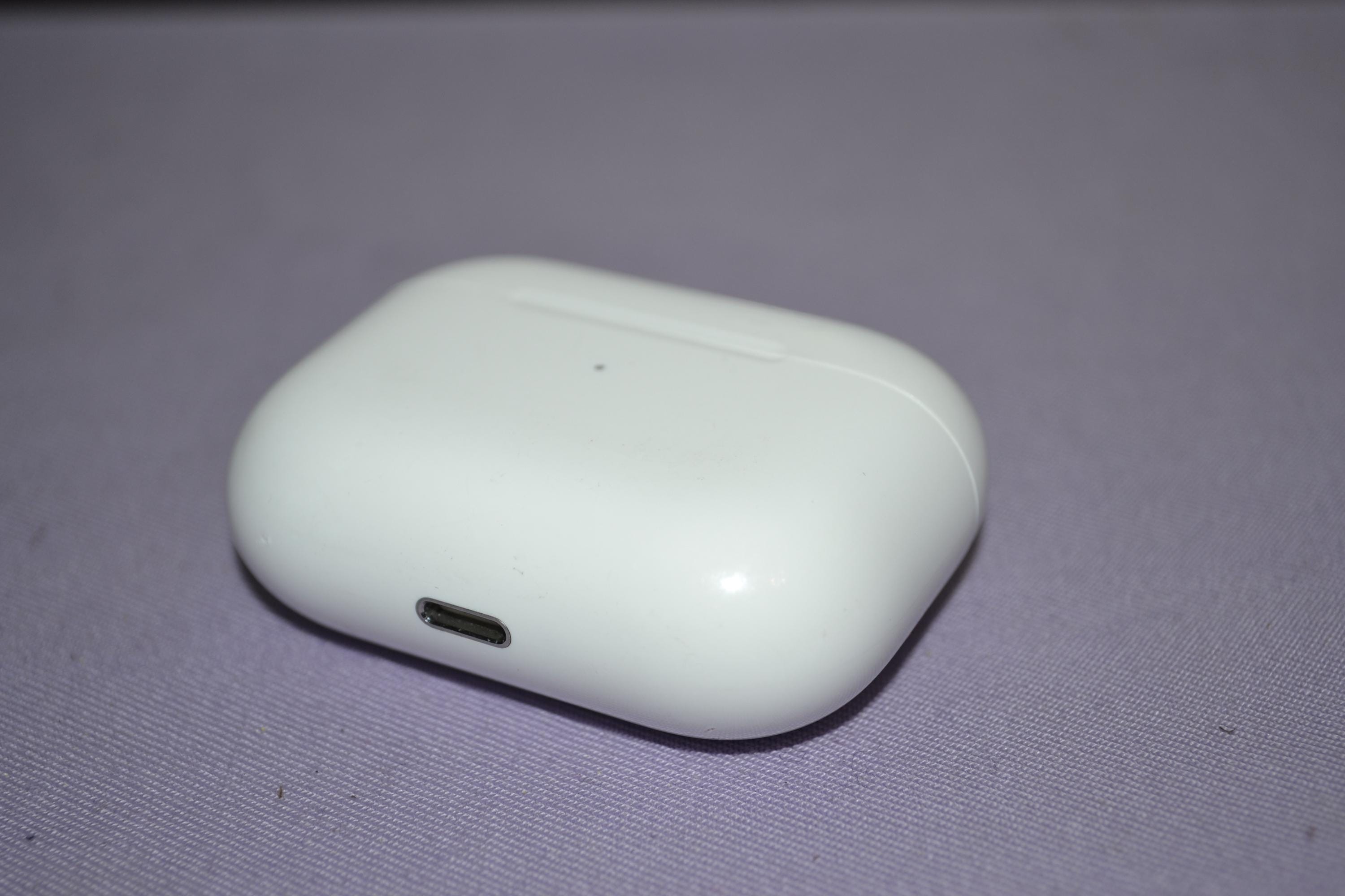 Apple AirPodsPro1 本体 A2190 完璧なプロセス Apple AirPodsPro1 本体