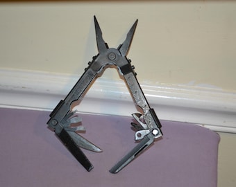 Alicates de punta fina Gerber MP600 de óxido negro, multiherramienta de cuchillo - Excelente