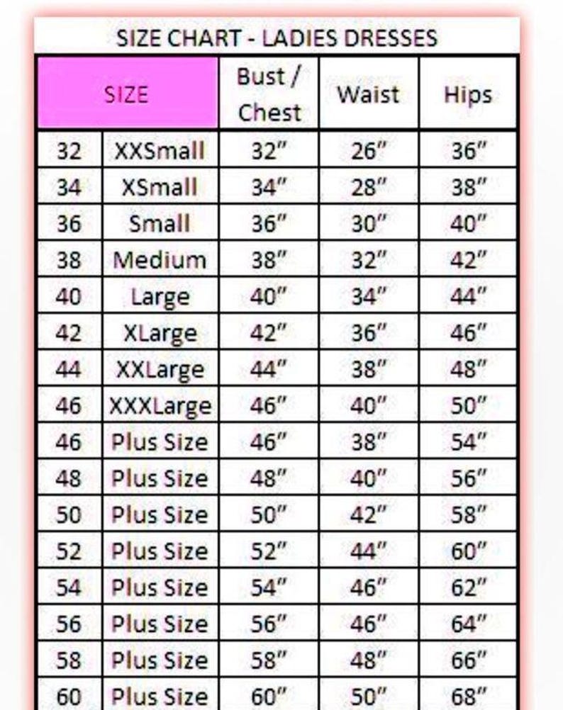 K&ouml;nnte beinhalten: Eine Gr&ouml;&szlig;entabelle f&uuml;r Damenkleider mit Ma&szlig;en in Zoll. Die Tabelle umfasst Gr&ouml;&szlig;en von XXSmall bis Plus Size 60 und gibt Brust-, Taillen- und H&uuml;ftma&szlig;e f&uuml;r jede Gr&ouml;&szlig;e an. Der Text "SIZE CHART - LADIES DRESSES" steht oben.