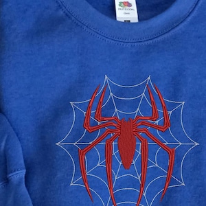 Geborduurd T-shirt spinnen, geborduurd Spiderman-sweater, gotisch borduurt-shirt, uniseks sweater afbeelding 17