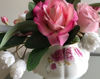 Teapot Floral Gift Arrangement, Mother's Day, Kitchen Decor, Ceramic Teapot, Pink White Rose Centerpiece, Get Well, Thank You, Birthday