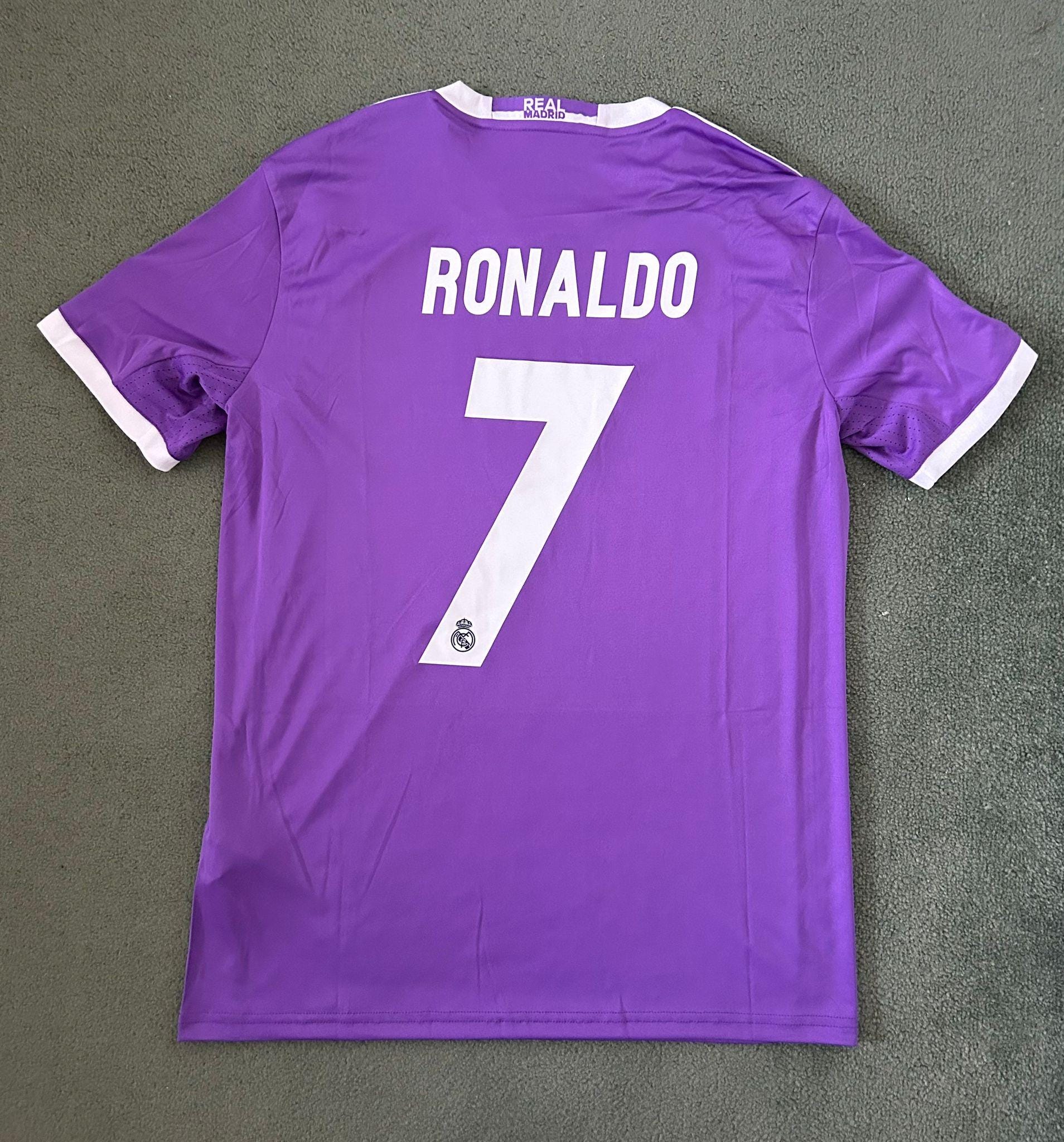 GW限定‼️Real Madrid Ronaldo 7番シャツ Sサイズ GW限定‼️Real Madrid Ronaldo 7番シャツ Sサイズ 【公式通販】
