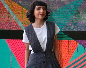 Vintage 1980's Gray Jumper with Pockets