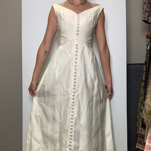 1950’s Style Long White Dress
