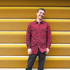 Vintage 1980&#39;s Men&#39;s Quilted Plaid Flannel