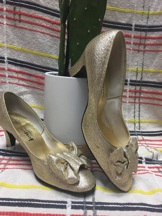 Vintage Gold Sparkly Heels - image 2