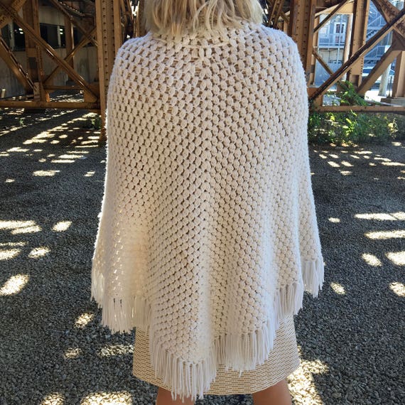 Vintage 1970's White Crocheted Knit Poncho - image 3