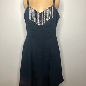 Black Retro Sleeveless Pearl Dress