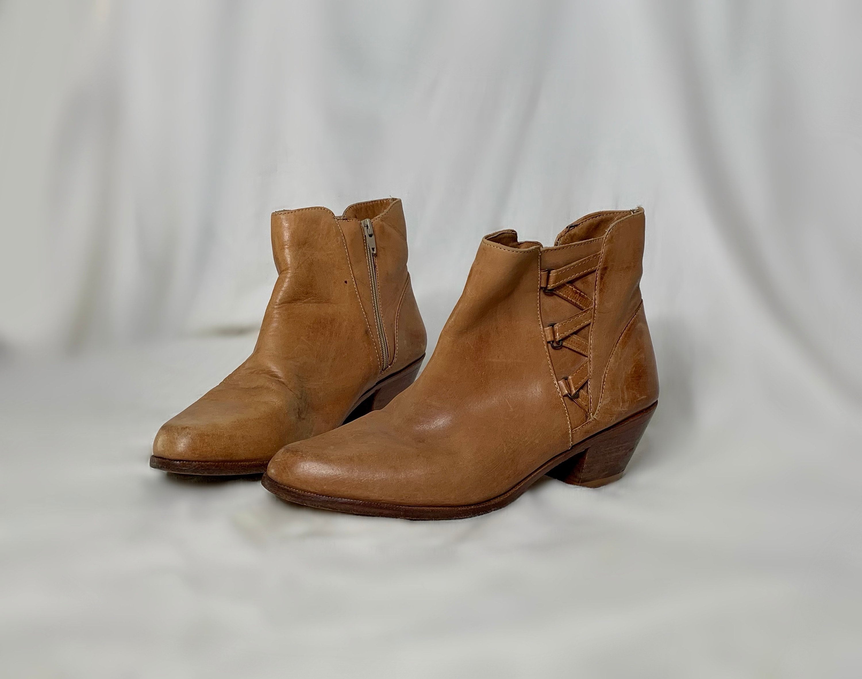 The Brookline Shoe Leather Ankle Boot Sz 10D THE BROOKLINE ANKLE BOOT, BROWN LEATHER VINTAGE SZ 10.5~5098  main image 3