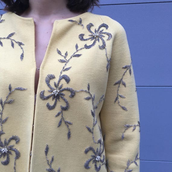 Vintage 1970's Yellow Cardigan with Ornate Silver… - image 4