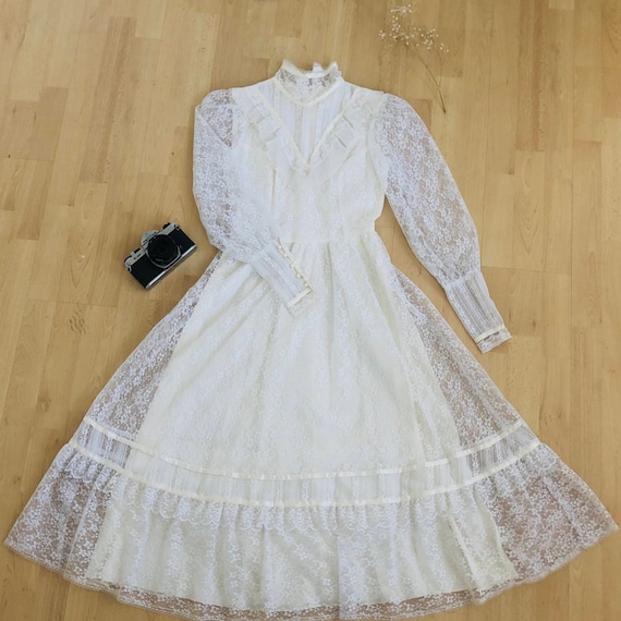 Dreamy 1970s Lace Dress