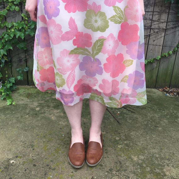 Vintage 1960's Pink Bold Floral Midi Dress - image 4