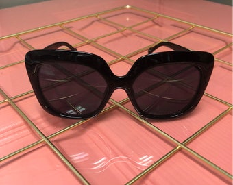 Black Square Sunglasses