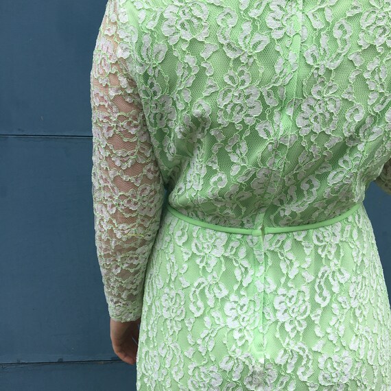 Vintage 1950's Light Green Dress With Lace Overlay - image 5