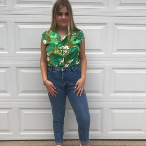 Green Sleeveless Floral blouse