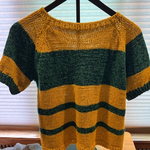 Handknit Striped Cotton Acrylic Sweater: Women&#39;s Tee, Size Small
