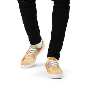 Men&#39;s canvas tennis shoes with laces