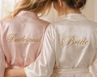 Vestaglia in raso per addio al nubilato, abito coordinato per la sposa, kimono per damigelle d'onore, regalo per la festa della sposa per lei