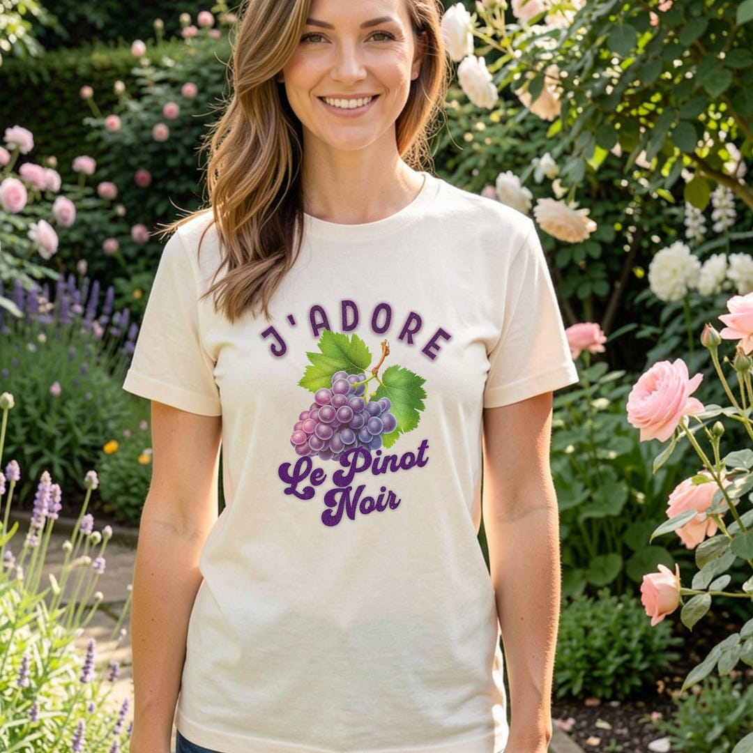 Grape T Bunch of Grapes T-shirt Comfort Colors® French Language Shirt Wine ...