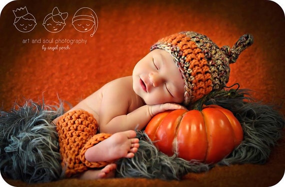 fall newborn photography