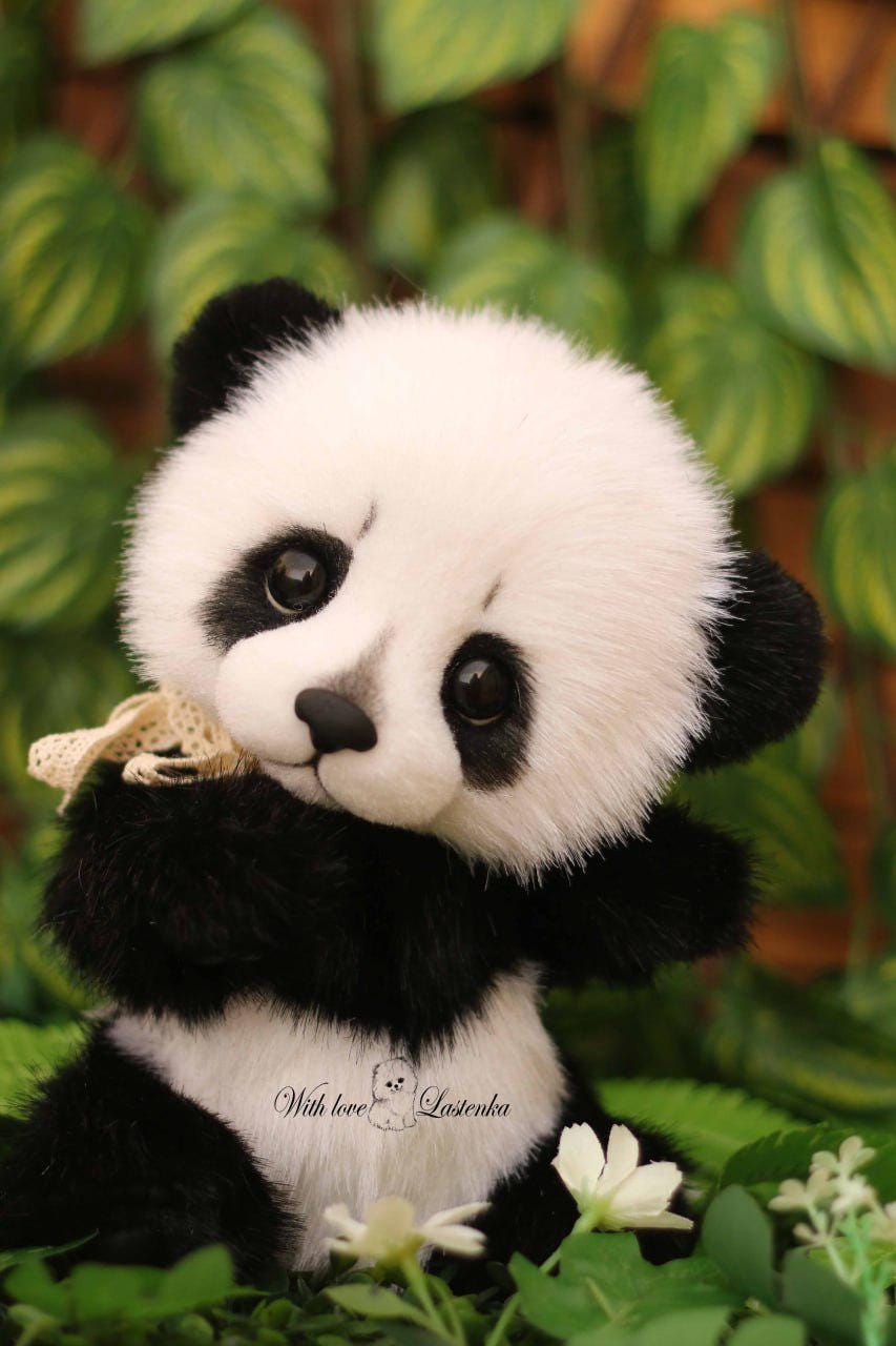 OOAKハンドメイドパンダベアぬいぐるみ：コレクター向けアーティスト