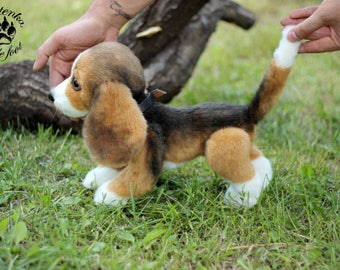 リアルなビーグル犬の子犬：一点ものの手作りぬいぐるみ犬、コレクター