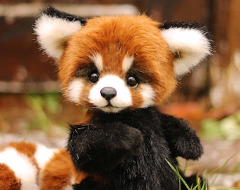 リアルなスタッフ付きレッサーパンダのおもちゃ OOAK コレクター