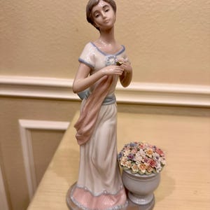 Vintage Nadal Figurines - Etsy