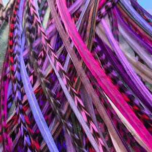 Purple Hair Feather Extensions Ultra Violet Purple Feathers for Hair Women Hair Accessory Rooster Feather Hair Extensions 10 Pack