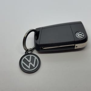 Car logo keychains