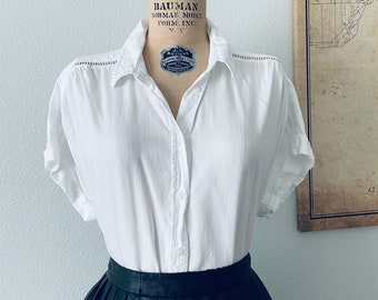 White Button Up Blouse, Vintage Button Up, White Cotton Blouse, Short Sleeves, Sexy Schoolgirl, Size XL 2X, Button down Shirt, Retro Blouse