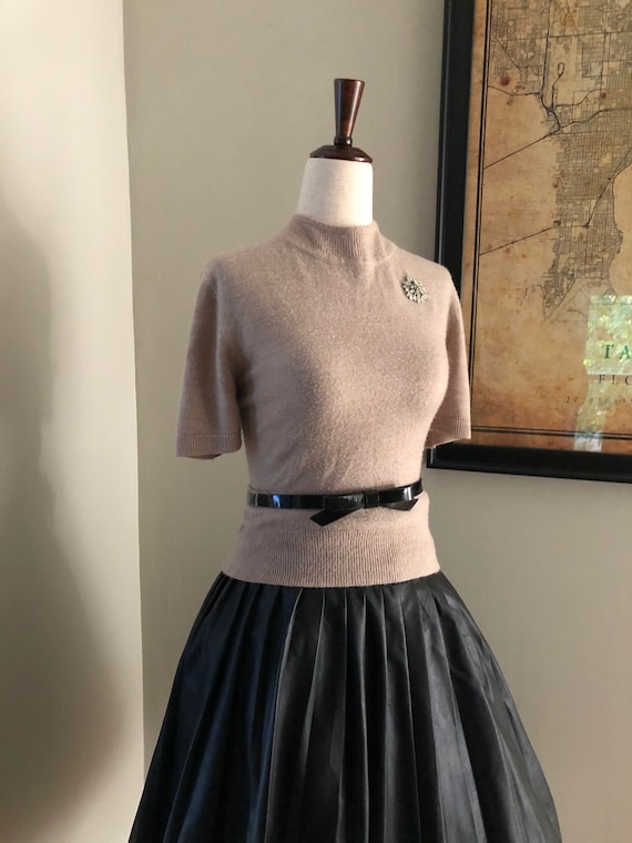 SEXY 60s Ladies Vintage beige Tan Knit Short Sleev