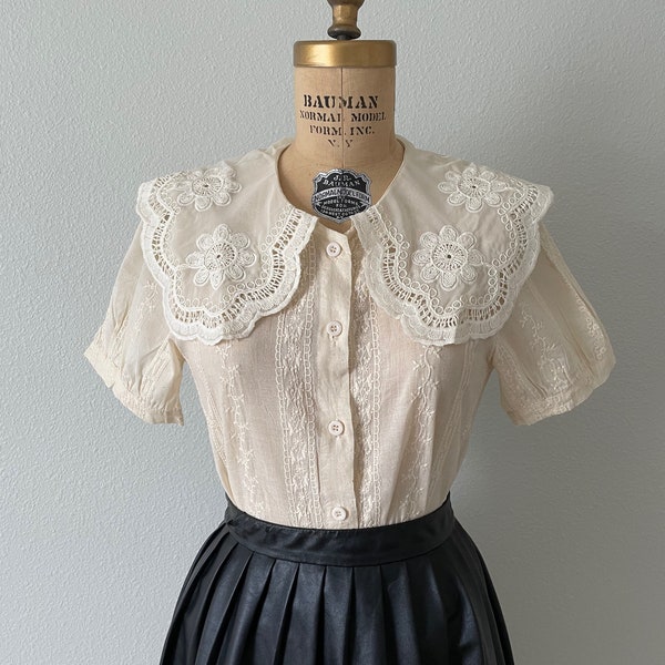 Ivory Blouse, Embroidered Blouse, Small, Boho Blouse, Eyelet Blouse, Cottagecore Blouse, Victorian Blouse, Embroidered Blouse, Edwardian Top