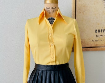 60s Blouse, Yellow Retro Blouse, Small, Secretary Shirt, Rockabilly Costume, 70s Blouse, Secretary Blouse, Pinup Girl, Rockabilly Top