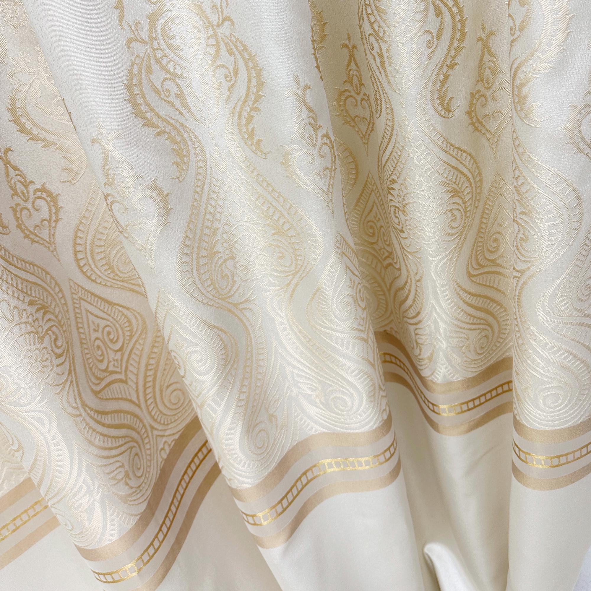 Rideau Ancien En Coton Français – Motif Damassé, Couleur Bleue, Dimensions 101x57 Pouces (occasion)