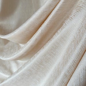 Panneaux de rideau crème glamour de luxe aux dimensions personnalisées, panneau de rideau de draperie jacquard élégant à motifs abstraits, rideaux plissés de salon