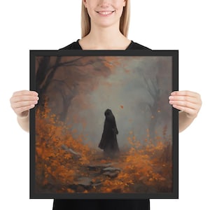 Oktoberschleier Gothic Halloween Poster – gerahmter Öldruck eines nebligen Waldes, beschatteter Figur und Herbststimmung
