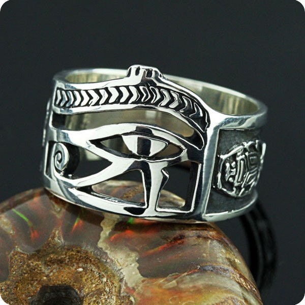 Sterling Silver Egyptian Eye of Horus UDJAT Ring
