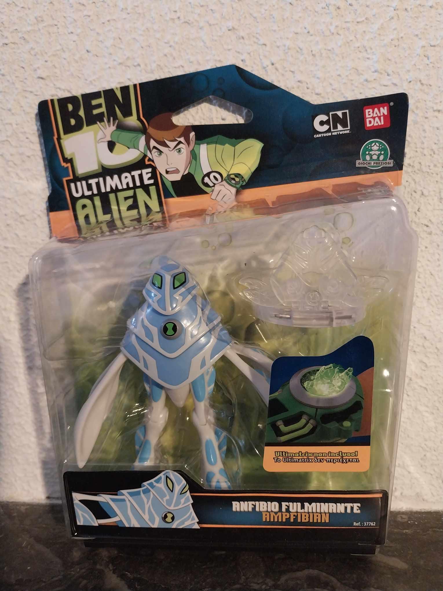 AmpFibian Figure - Ben 10 Ultimate Alien - Bandai alitek, image size:1530x2040