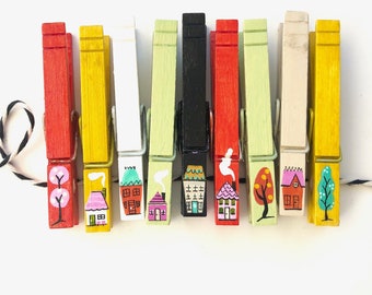 LITTLE LONDON HOUSES clothespins hand painted Magnets baby shower favor chip clip place card holder Madeline party new house warming gift