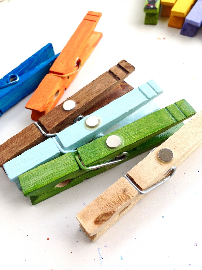 HEART CLOTHESPINS Hand Painted Clothespin Magnet Valentine Table Decor ...