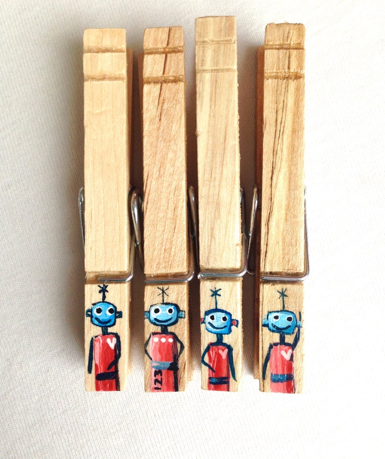 ROBOT FAMILY hand painted clothespins retro robots Etsy