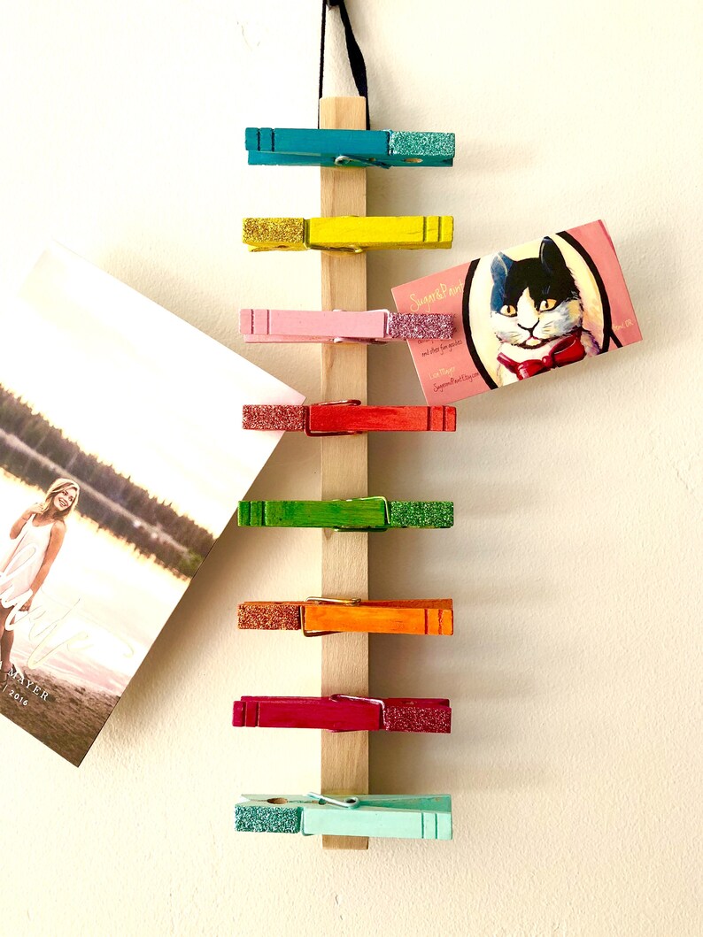 CLOTHESPIN WALL HANGING Hand Painted Glitter Clothespin Photo Etsy