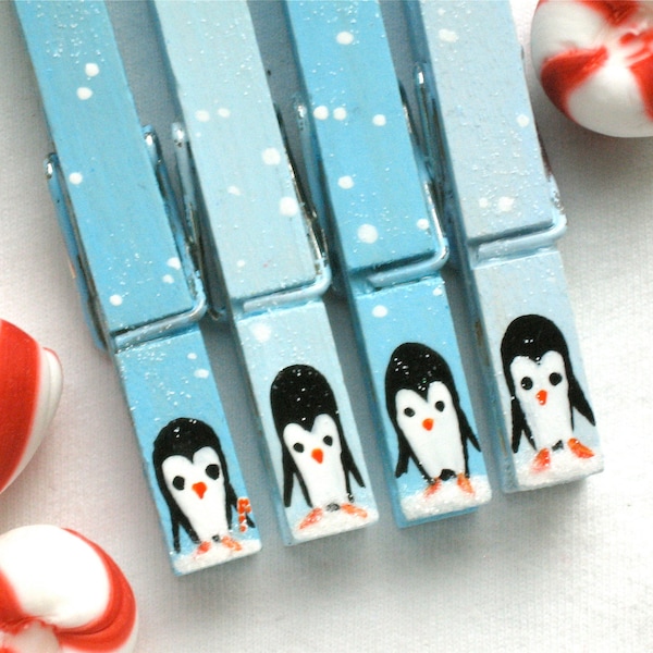 CHRISTMAS PENGUIN CLOTHESPINS hand painted clothespin magnets