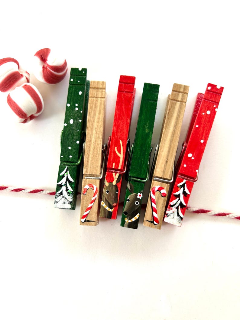 CHRISTMAS CLOTHESPIN Reindeer Candy Cane Snow Covered Trees Christmas