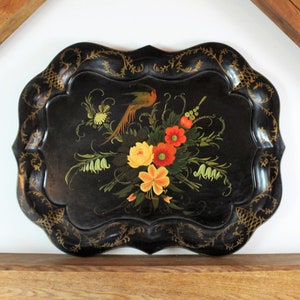 Hand Painted and in Excellent Condition Cottage Chic or Primitive Modern Craft Mid Century Adirondack Metal Painting Enameled Toleware Hand Painted and in Excellent Condition Cottage Chic or Primitive Modern Craft Mid Century Adirondack Metal Painting Enameled Toleware